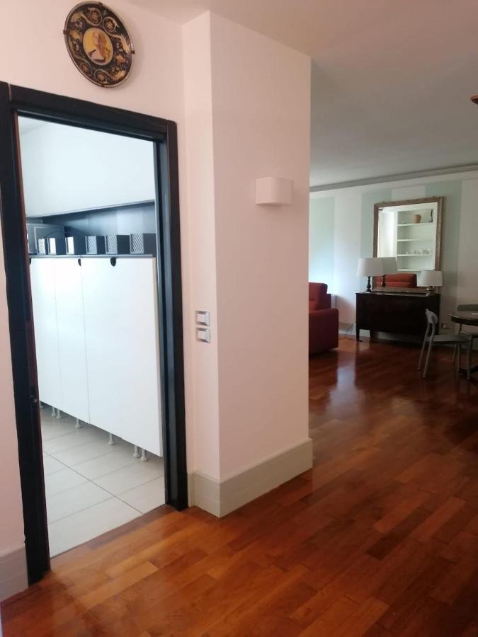 Apartmán Le Finestre Sugli Ulivi Desenzano del Garda Exteriér fotografie