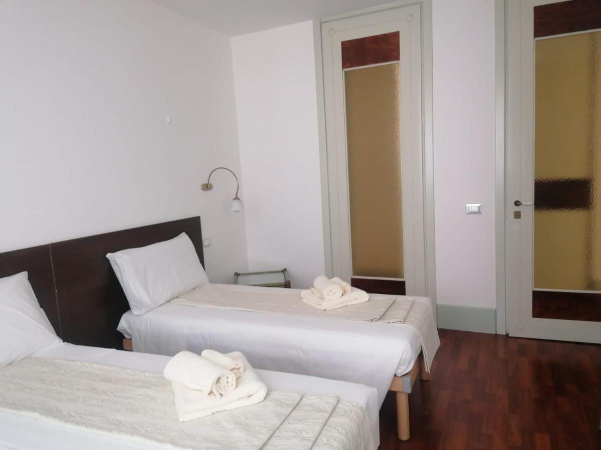 Apartmán Le Finestre Sugli Ulivi Desenzano del Garda Exteriér fotografie