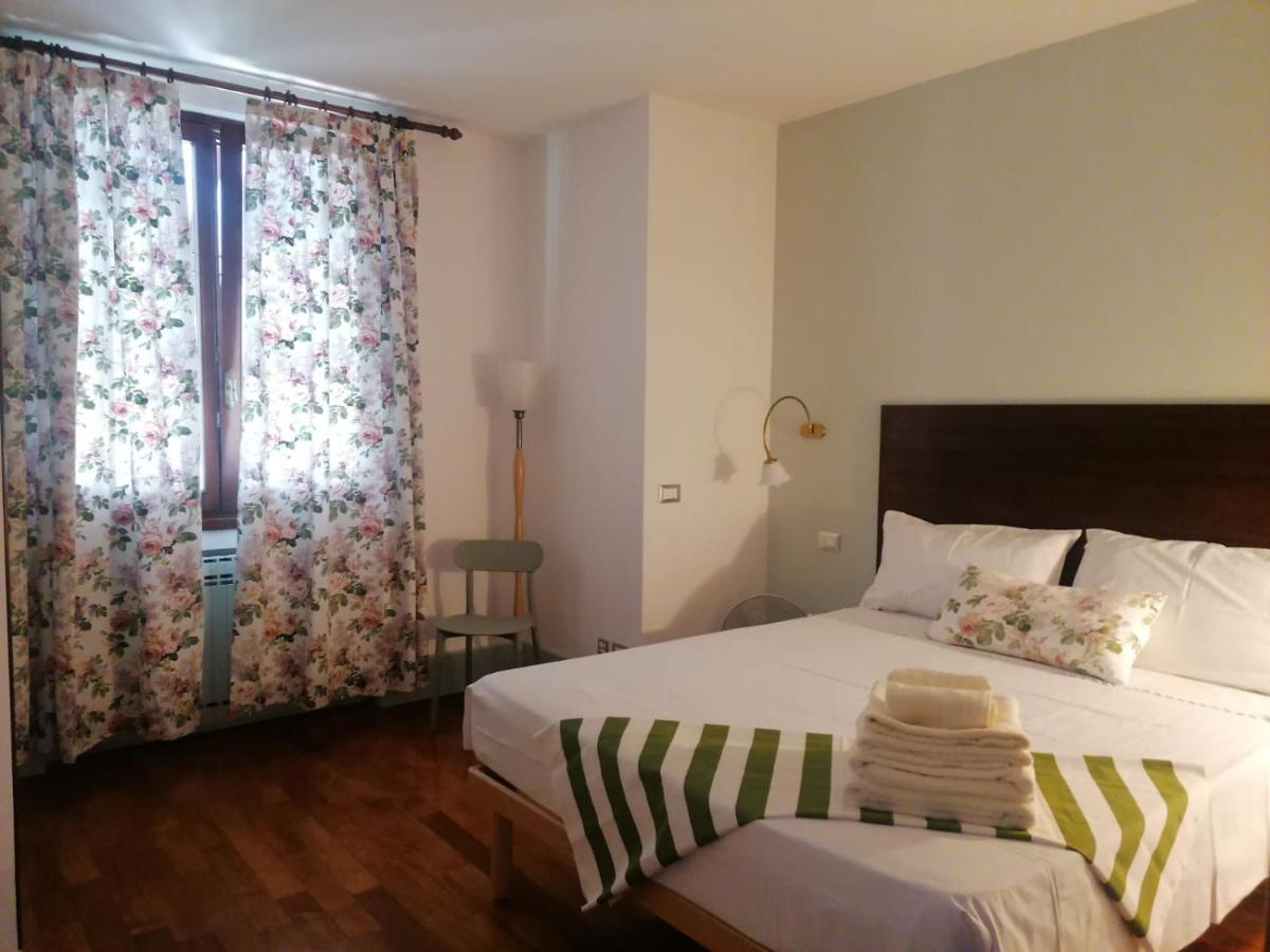 Apartmán Le Finestre Sugli Ulivi Desenzano del Garda Exteriér fotografie